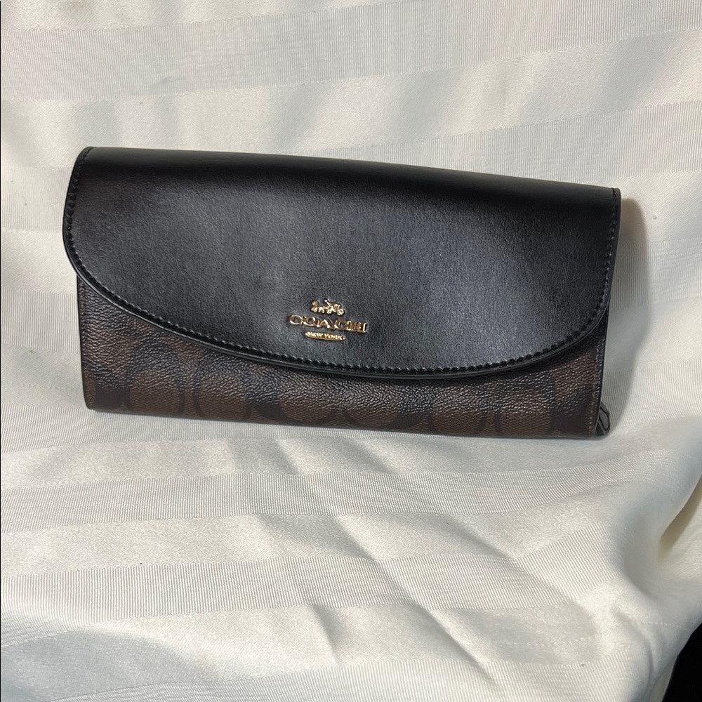 Coach Black and Brown Leather Wallet